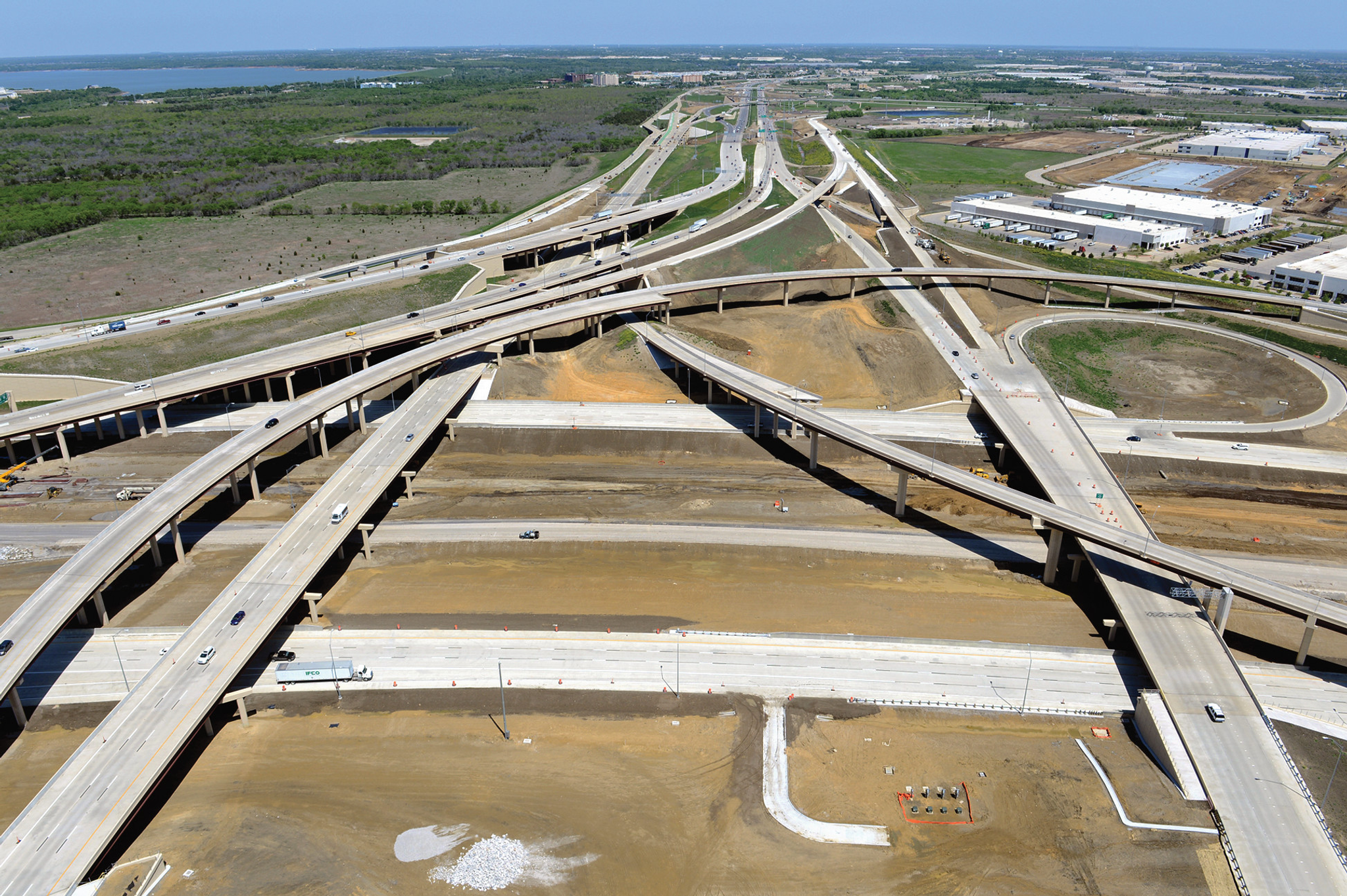 DFW Connector FM 2499