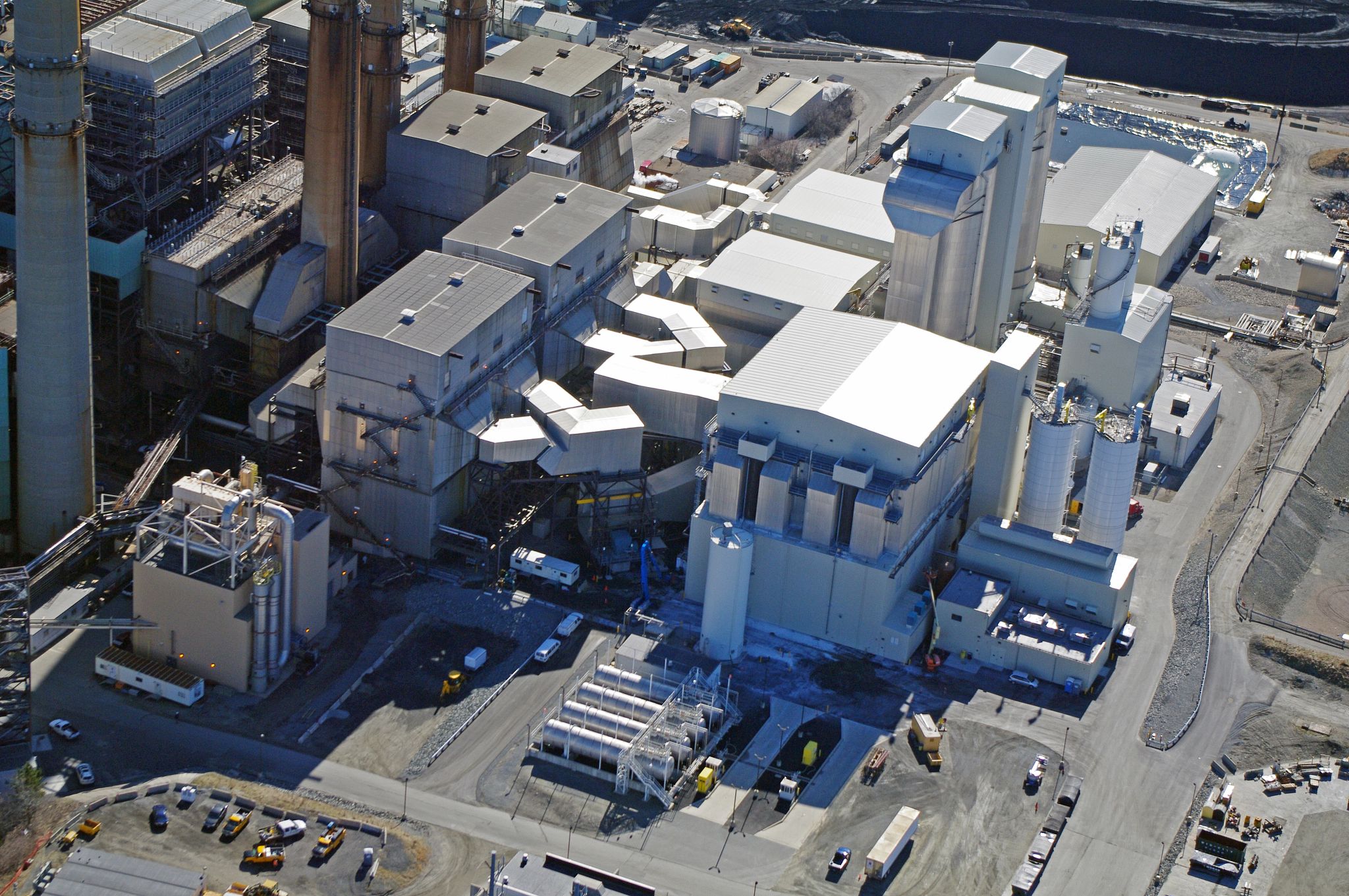 Brayton Point Unit 3 Dry Flue Gas Desulfurization System